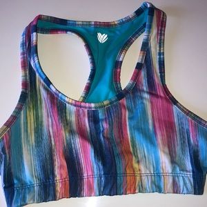 Reversible sports bra